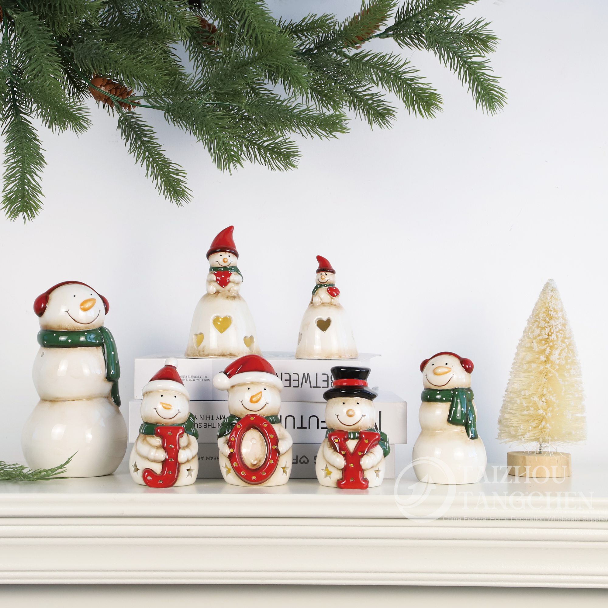 Hot Sale Ceramic JOY Christmas Desktop Ornaments Children's Gift Christmas Snowman Decorations 2