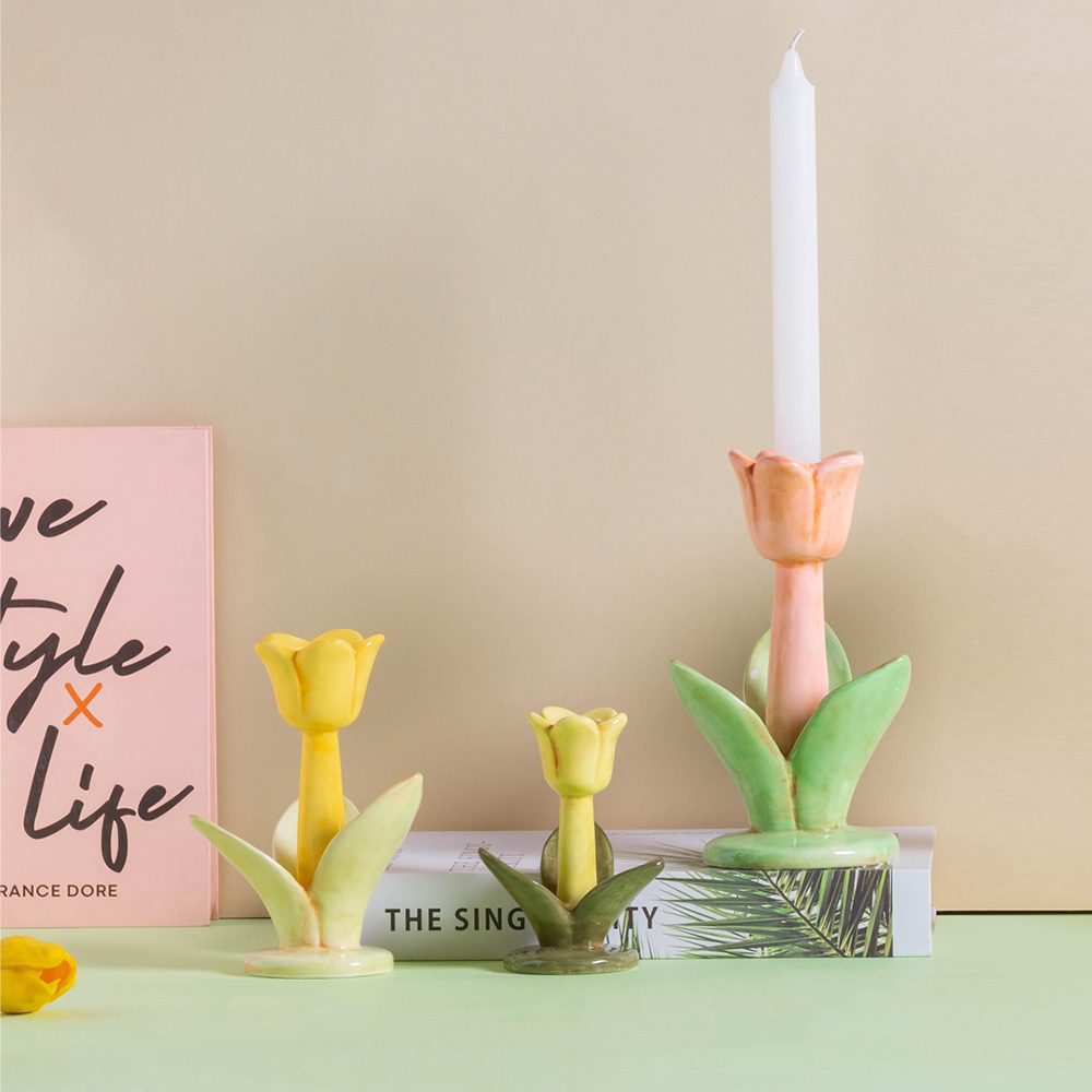 Creative Ceramic Tulip Shaped Candlestick Multiple Colors Taper Candle Holders Decoration Party Ambience Desktop Candle Cup New 3