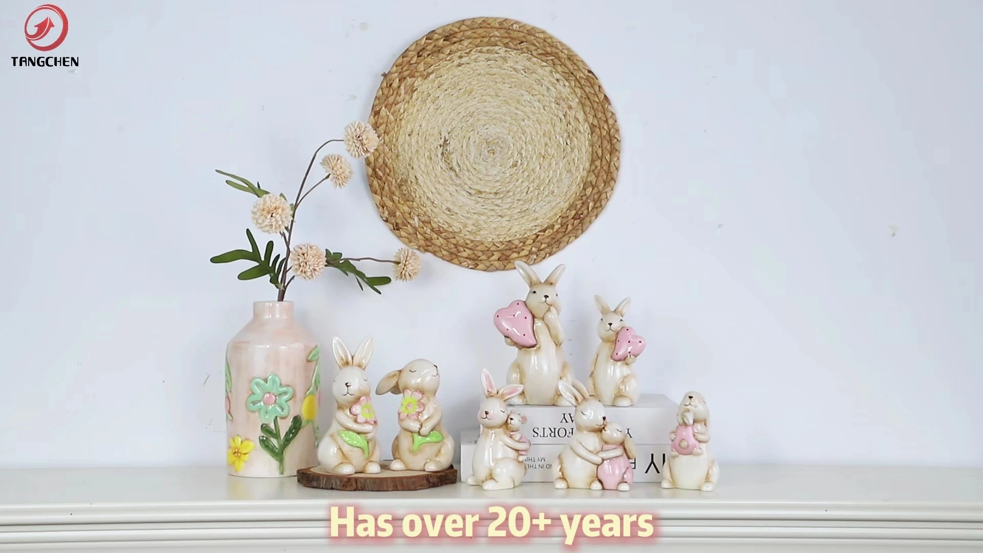 Mejores decoraciones de Pascua para 2025: jarrón de cerámica de cerámica pintada a mano con diseño de conejo con diseño de corazón-ideas de la pieza central de pascua para la mesa del hogar 1
