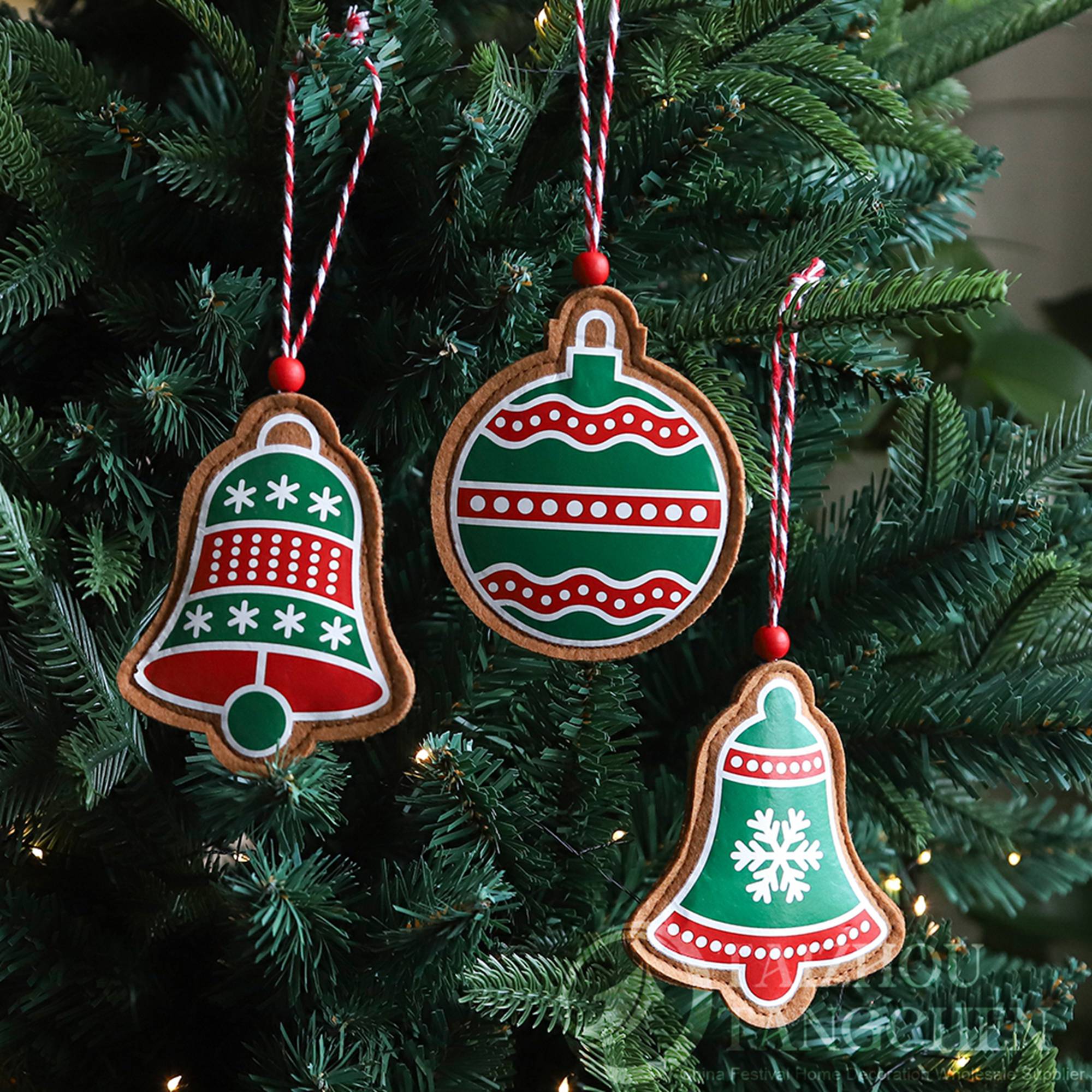 Colgantes de fieltro estilo jengibre para árbol de Navidad al por mayor – Proveedor de adornos colgantes para carnaval navideño 3