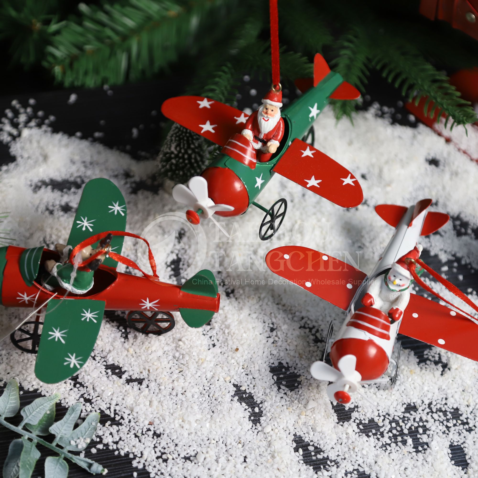 Lindo avión de Papá Noel de estilo antiguo, adorno colgante para árbol de Navidad, adorno colgante de hierro retro para Navidad, decoración para fiestas 2