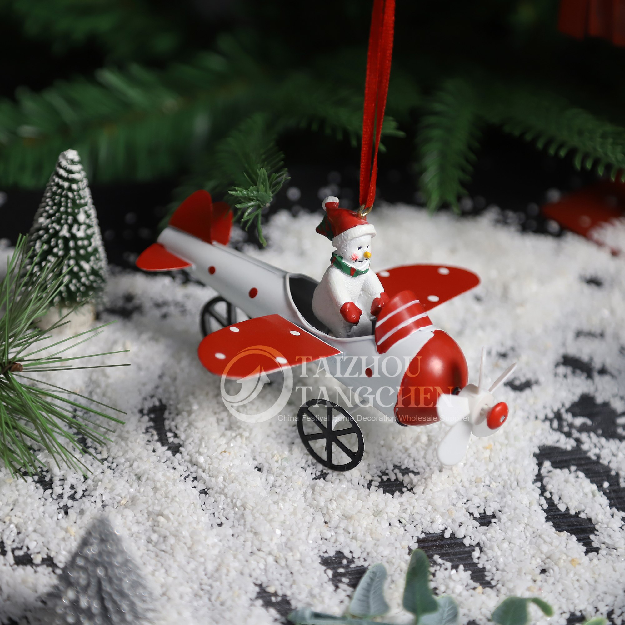 Lindo avión de Papá Noel de estilo antiguo, adorno colgante para árbol de Navidad, adorno colgante de hierro retro para Navidad, decoración para fiestas 5