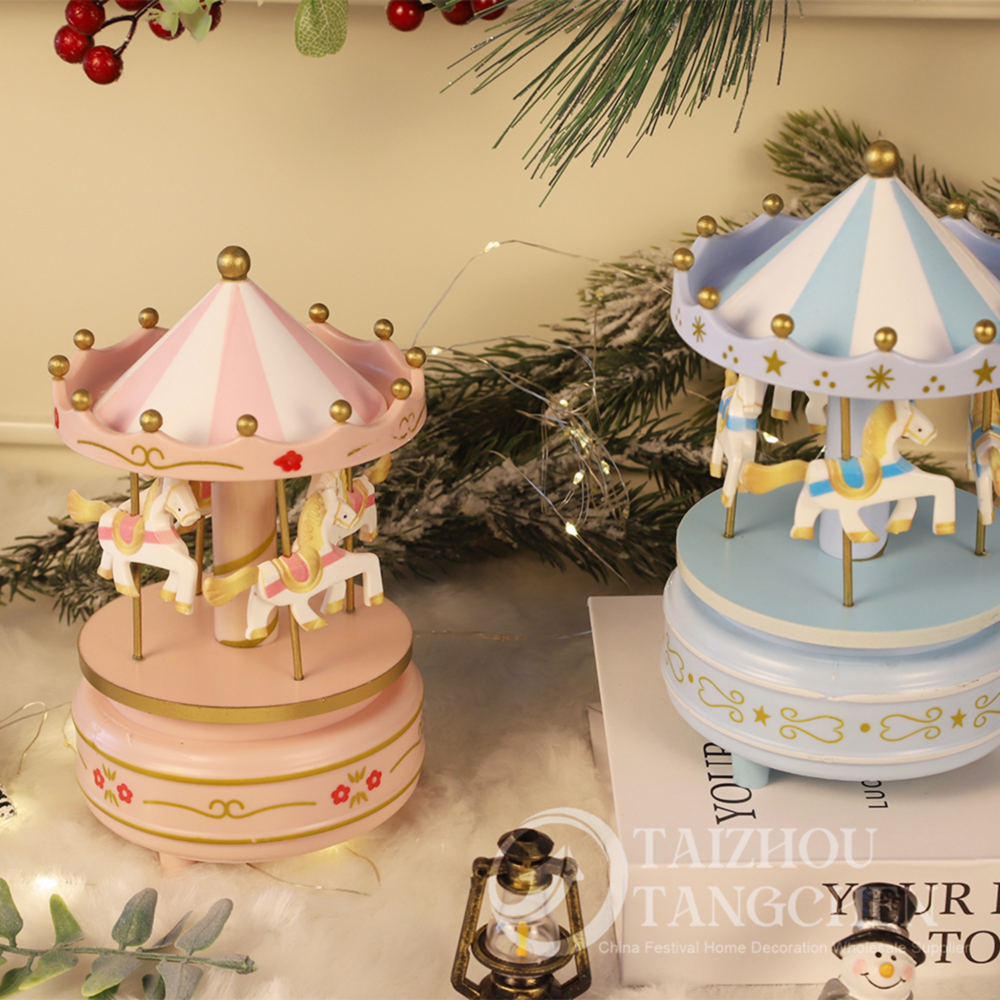 Karussell Spieluhr Wohnkultur Weihnachtsgeschenk Kunststoff Pferd Kreisverkehr Ornamente Kuchen Dekorationen 3