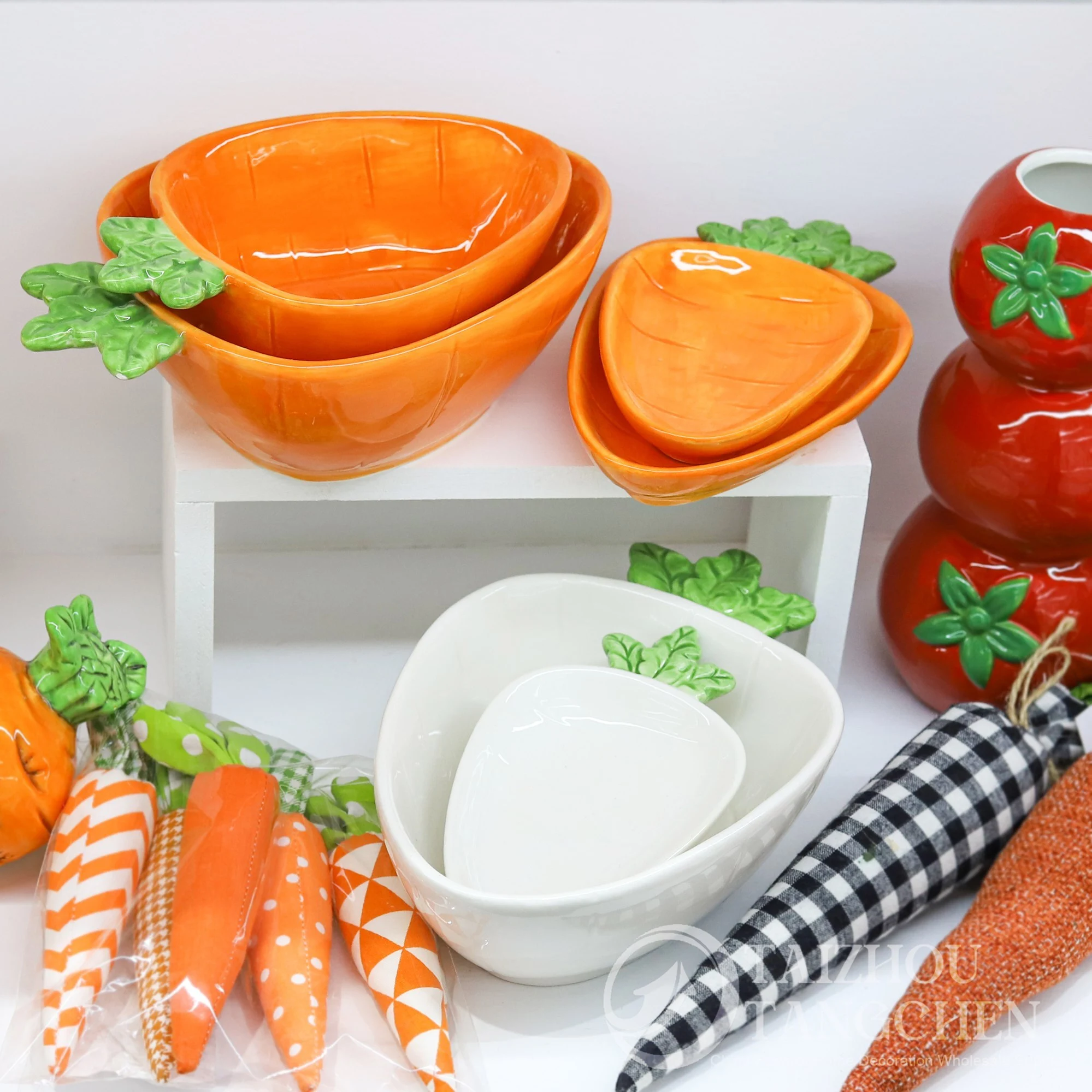 Carrot-Shaped Ceramic Vase and Plate Set | Easter Spring Table Decor & Farmhouse Kitchen Serving Pieces 1