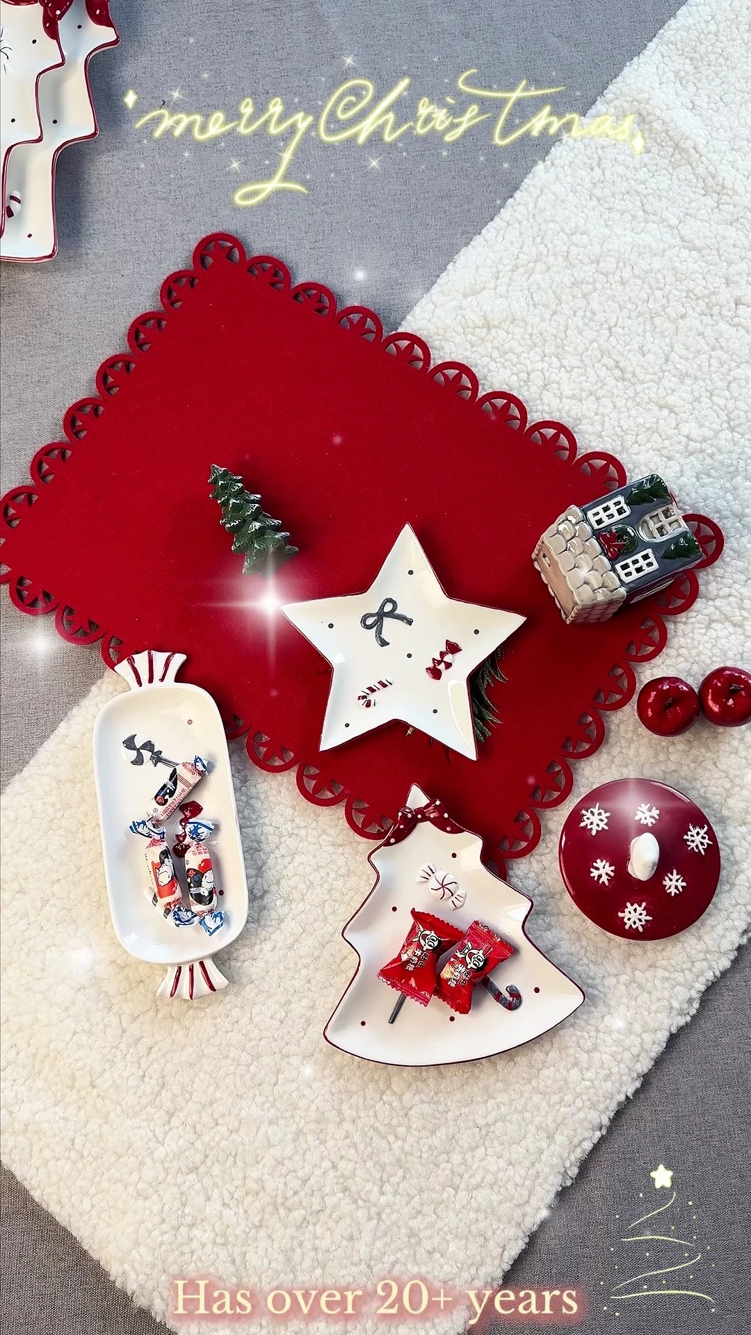 Christmas Ceramic Candy Dishes Set – Star & Tree Shaped Red and White Holiday Serving Plates for Tabletop Decor 1