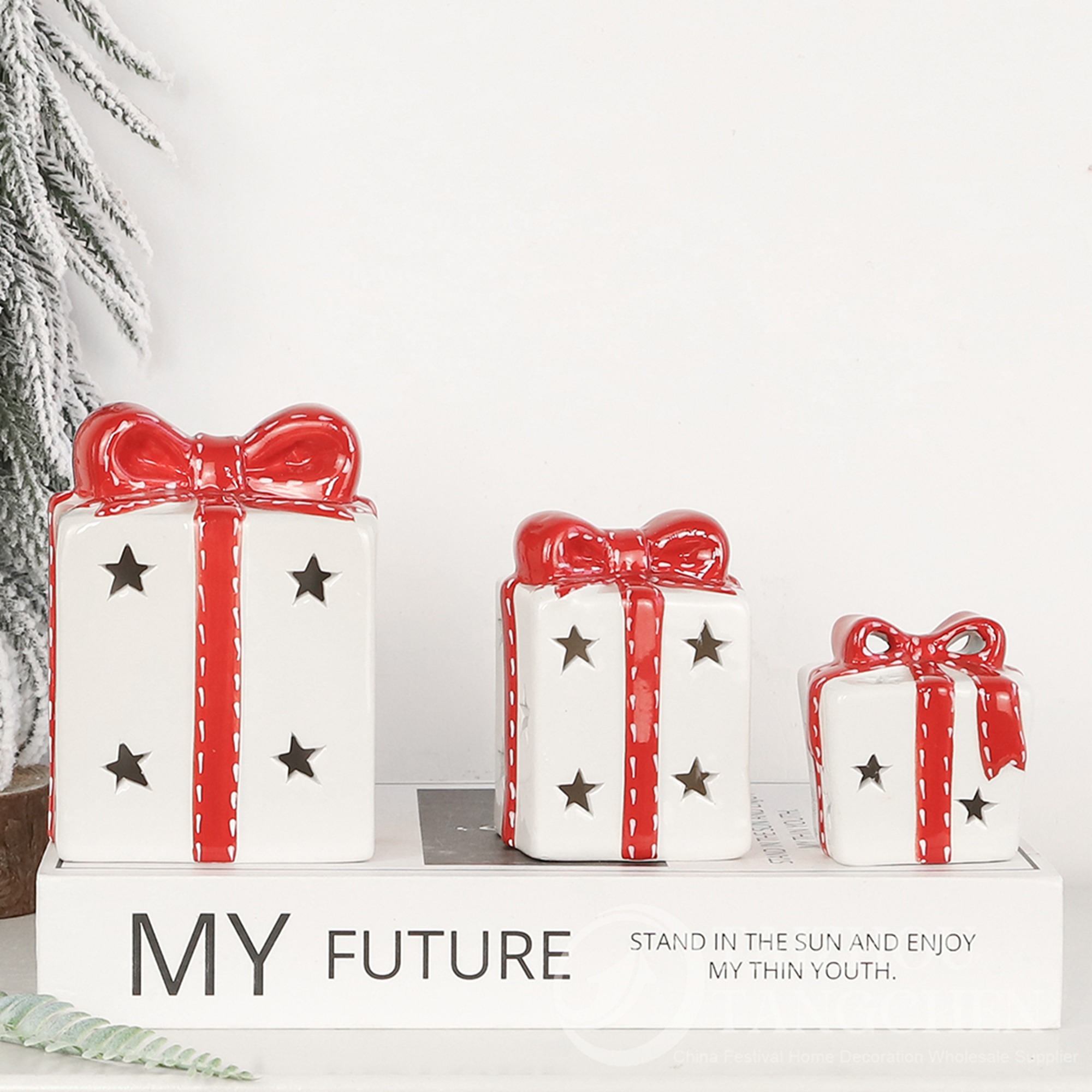 Christmas Lighted Gift Boxes - Ceramic Presents Christmas Boxes Lane Red & White LED Present Ornament 5