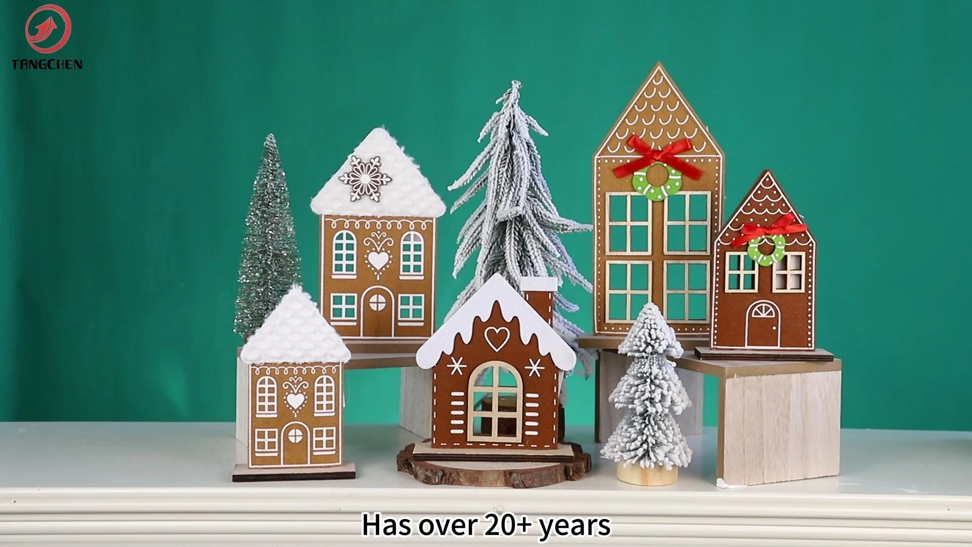 Customize Felt Handcrafted Gingerbread House Christmas Village Houses Set Decor Fabric for Holiday Home Decor 1
