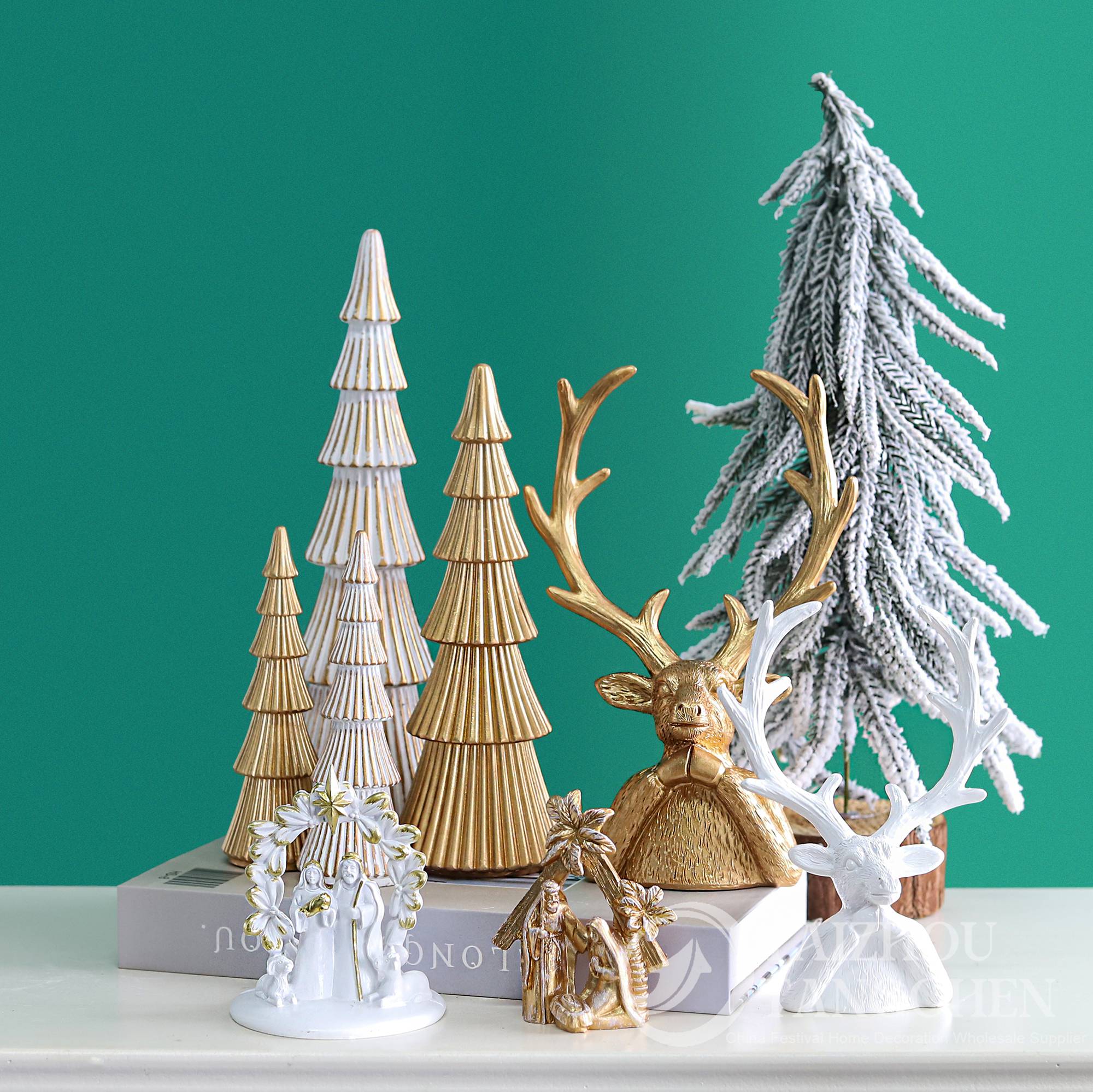 Figuras navideñas vintage doradas y blancas de poliresina hechas a mano para decoración de mesa, repisa o estante de chimenea. Regalos de invierno. 2