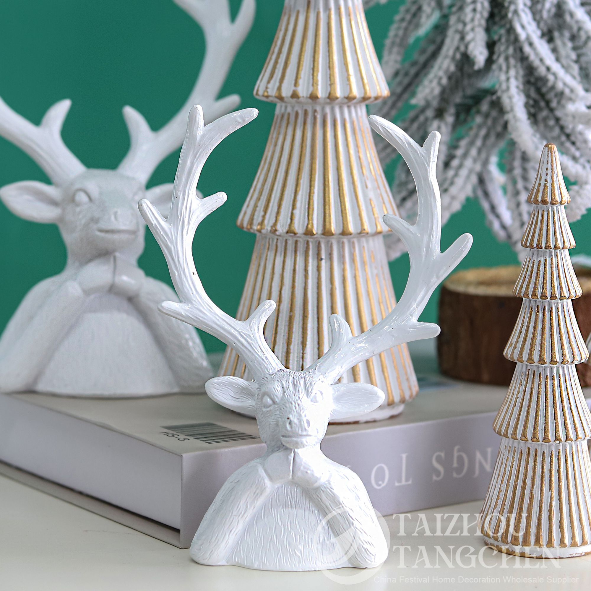 Nordic White Striped Tiered Mini Christmas Tree Resin Deer Head Bust Figurines Vintage Rustic Winter Table Centerpiece Decor 4