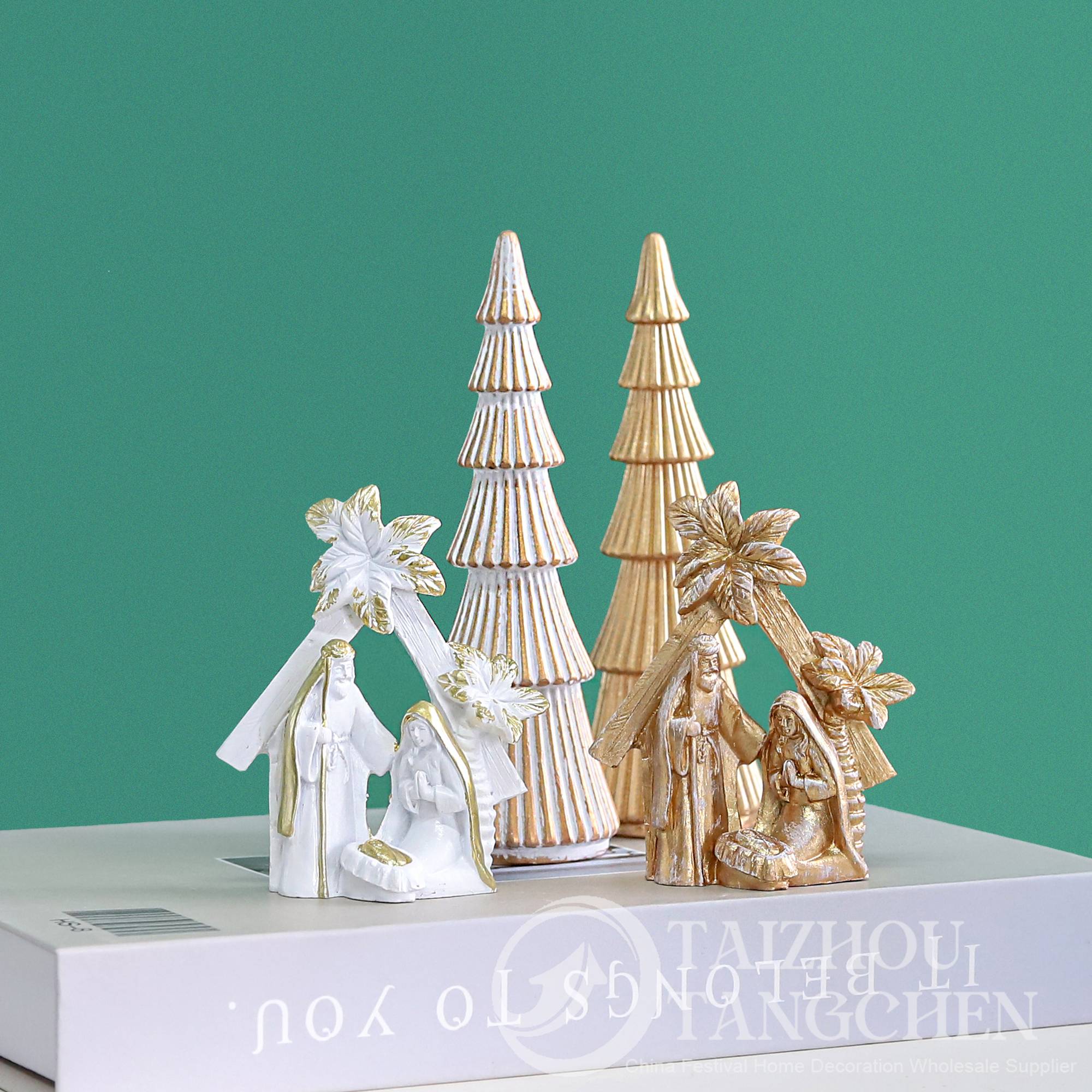 Weihnachtskrippe aus Kunstharz mit Mini-Weihnachtsbäumen, Vintage-Gold-Weiß, Tischdekoration, religiöse Weihnachtsdeko 6