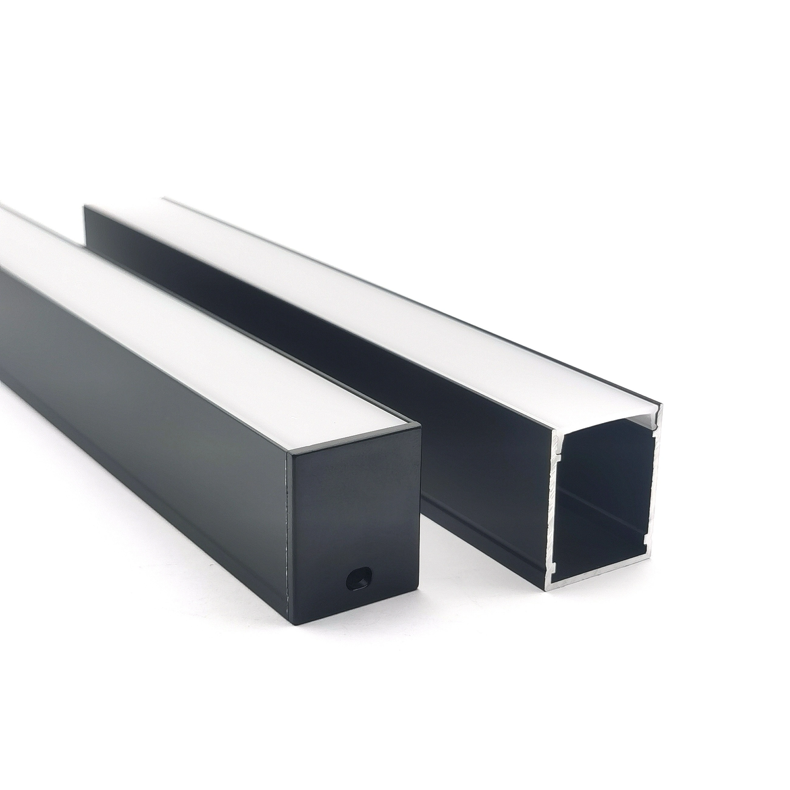 YG-E025 25*30MM Profili in alluminio a forma di U per montaggio superficiale Striscia di luce LED Copertura del diffusore personalizzata per illuminazione di armadi 1