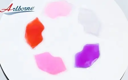 Gel Ice Pack for Lip Filler After Care, Reusable Ice Pack Lip Shaped Pads, Mini Small Gel Ice Pack for Lip Filler After Care, Lip Shape Ice Bag for Cosmetic, Lip Cold Pack 1