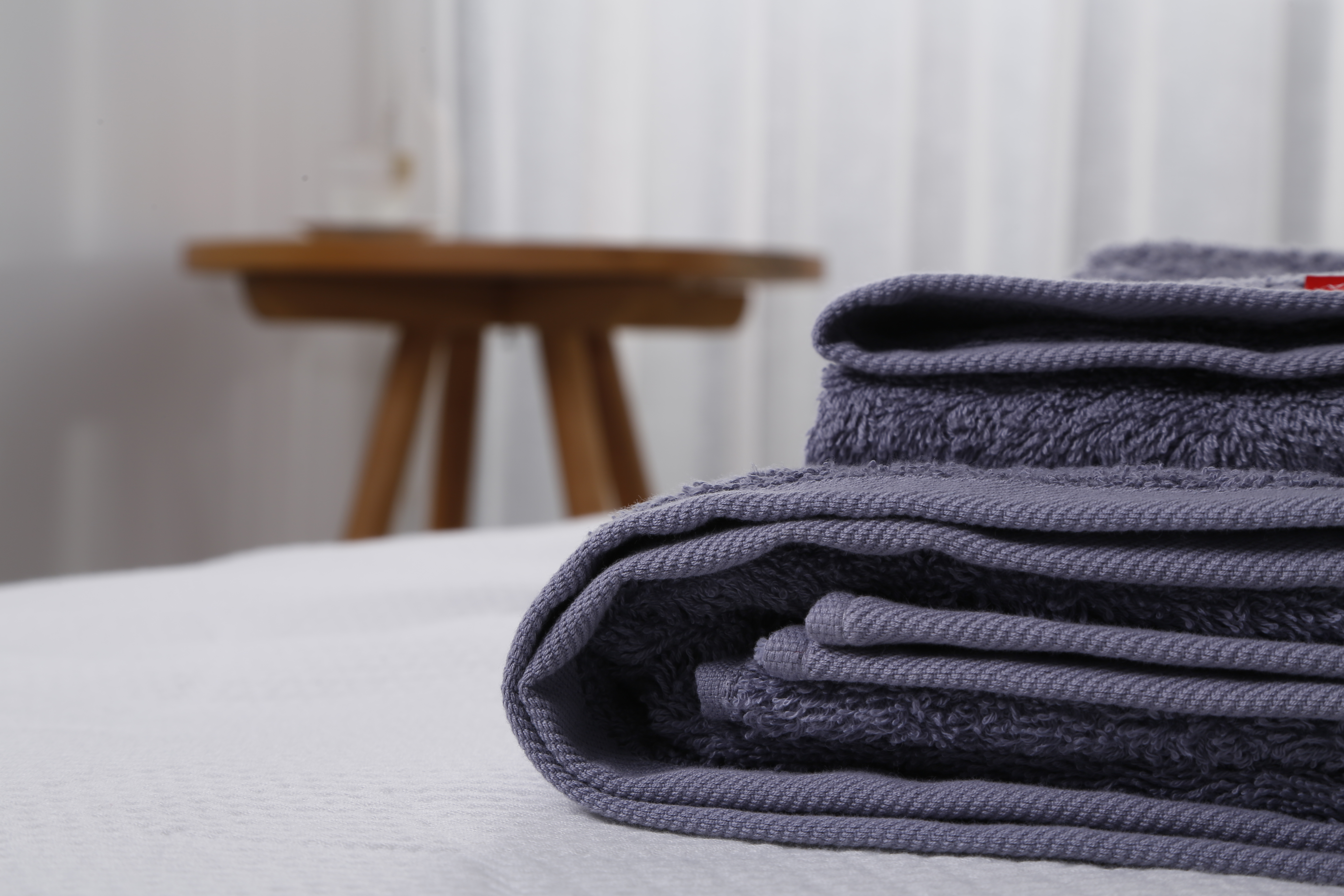 Wholesale 100% Cotton Luxury Border Five Star Hotel Gray Bath Hand Towel SET 8