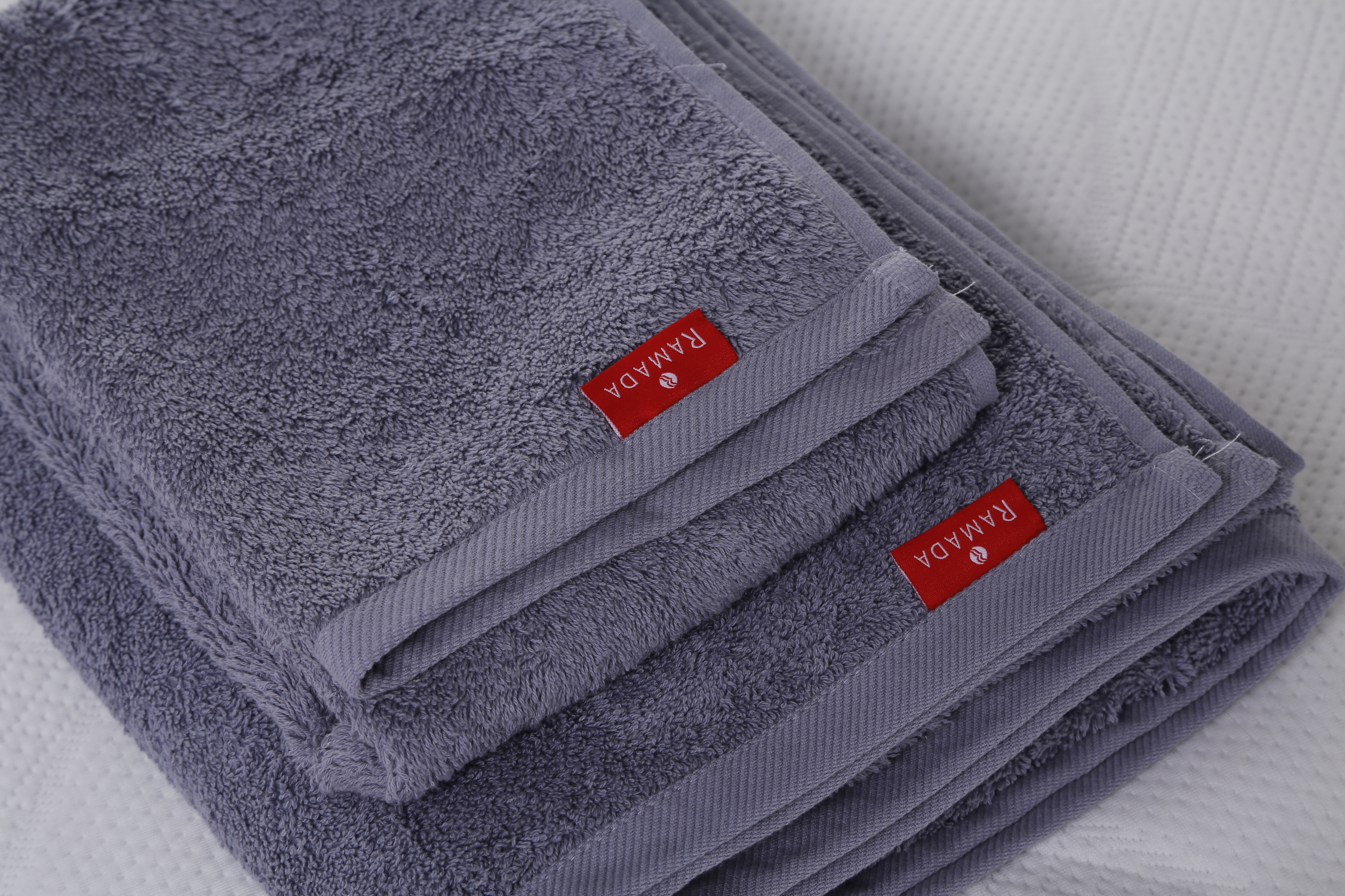 Wholesale 100% Cotton Luxury Border Five Star Hotel Gray Bath Hand Towel SET 7