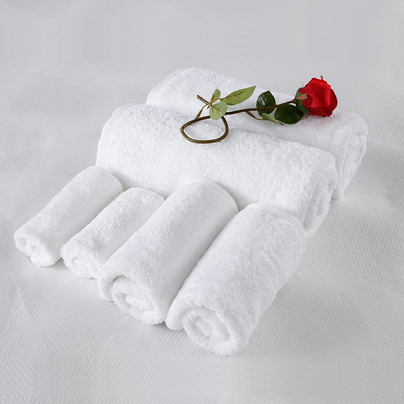 Luxury Customizable logo Hotel White Color Towels Set with Tag 1