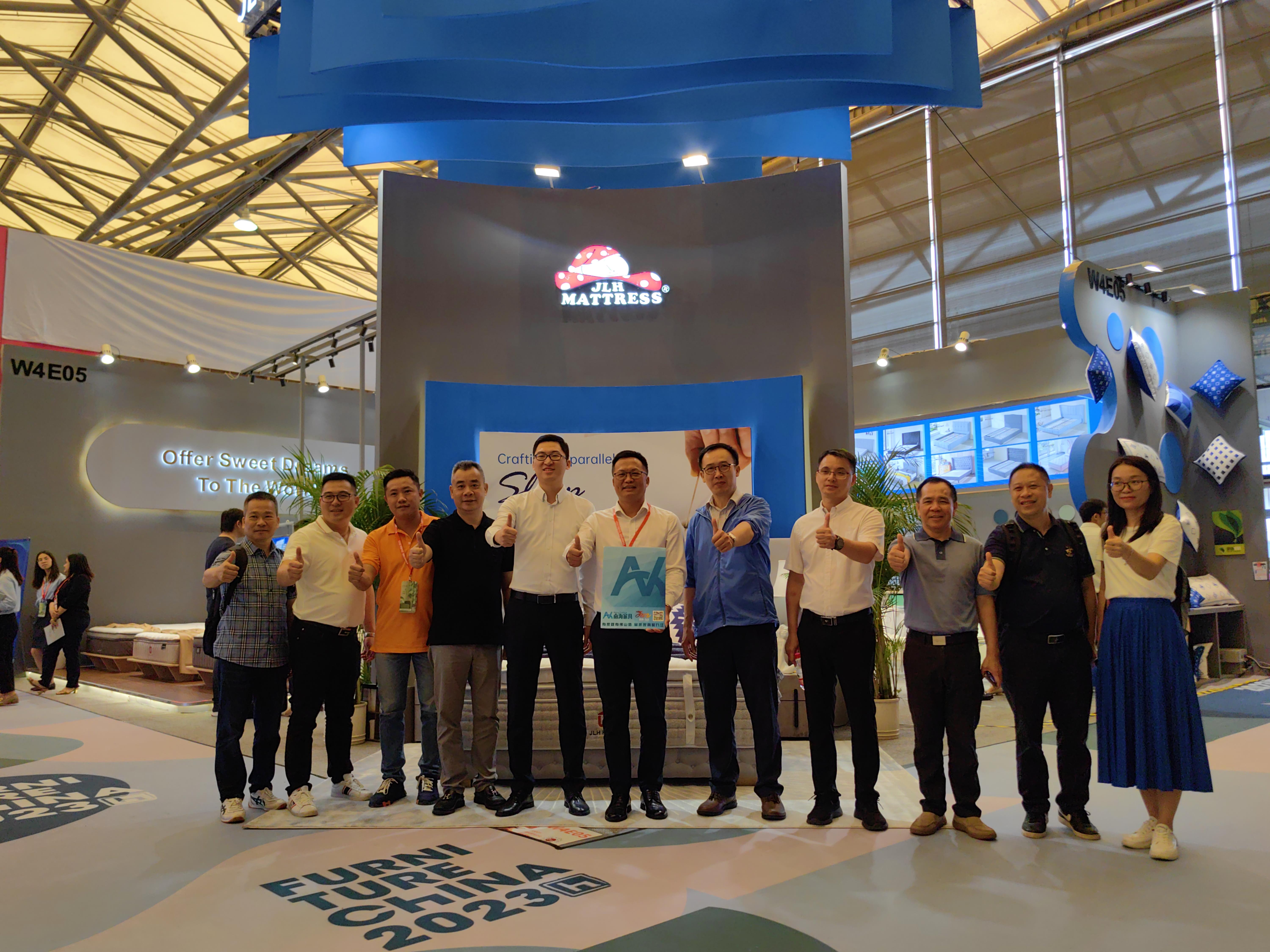 جينلونج هينج للأثاث: شرارة الابتكار العالمي في مجال المراتب، وريادة حركة النوم الصحي 5