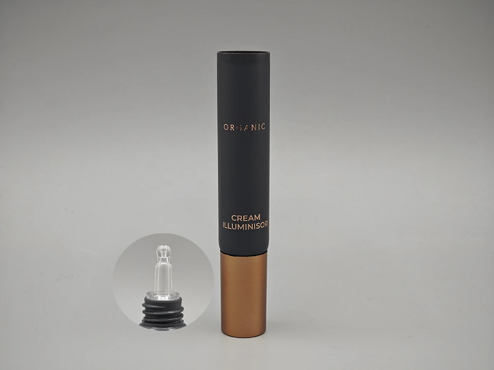 Sugarcane Illuminating Cream Tube Black Gold Foil Precision Nozzle 1