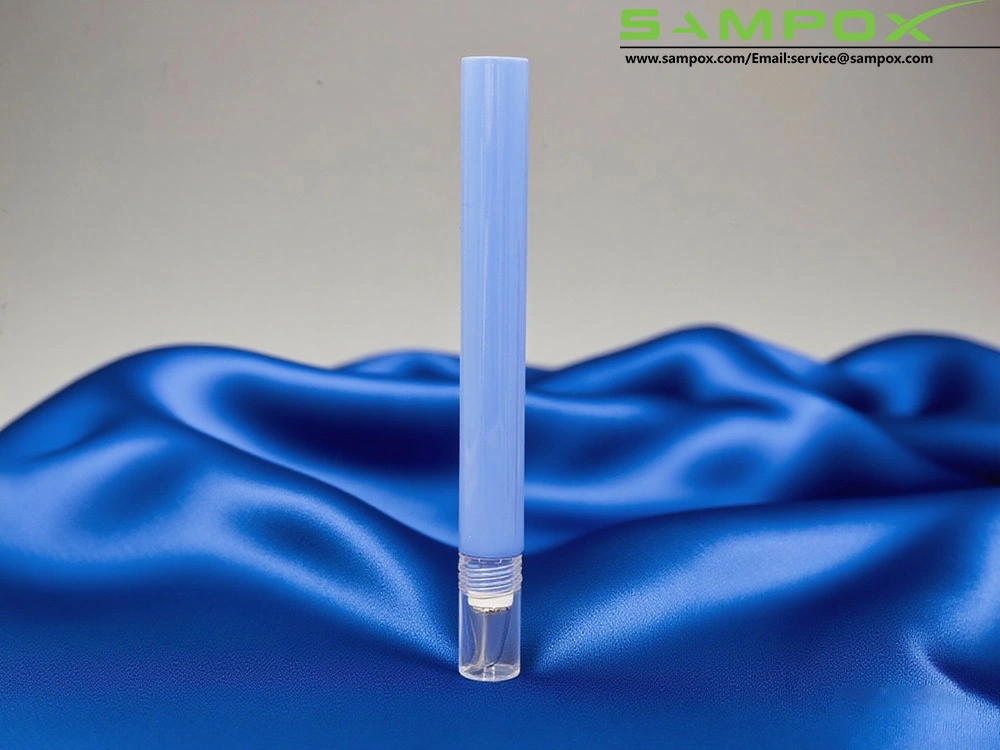 أنبوب مرطب الشفاه مع غطاء مربع شفاف وأداة تطبيق من سبيكة معدنية مقاس 16 مم 1