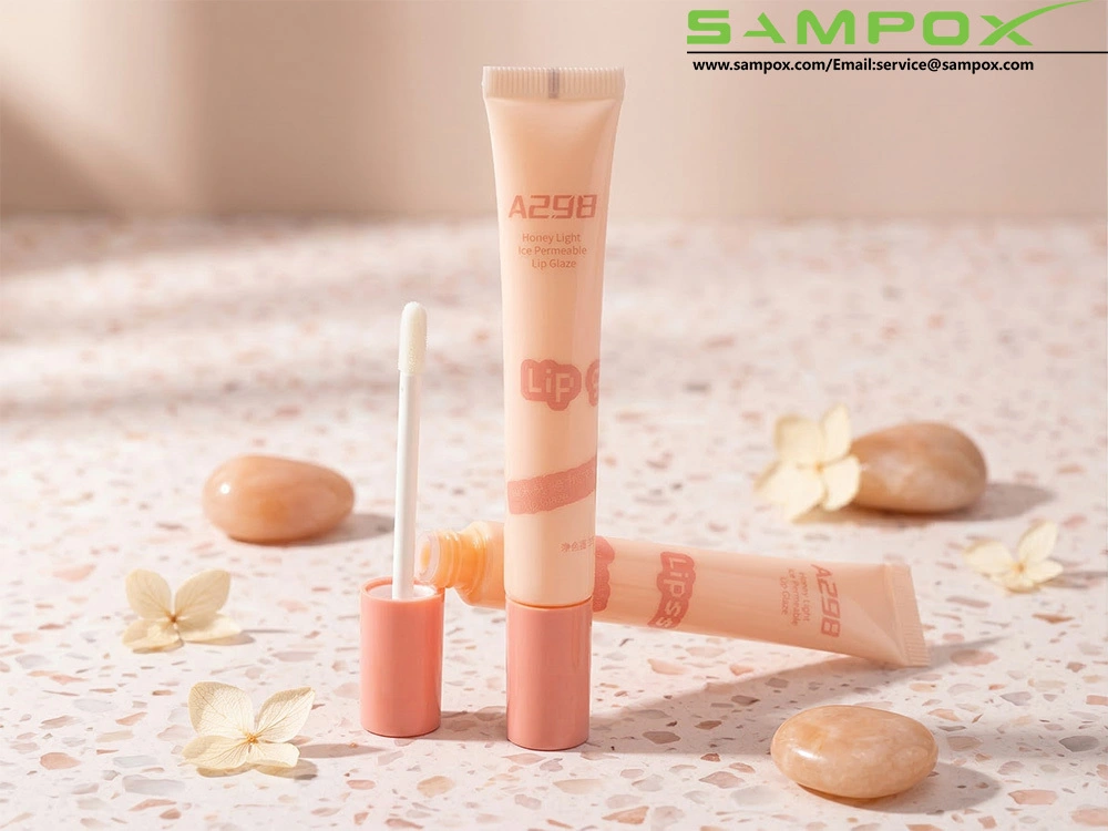Peach PE Lip Glaze Tube with Doe-Foot Applicator 25g 19mm 1