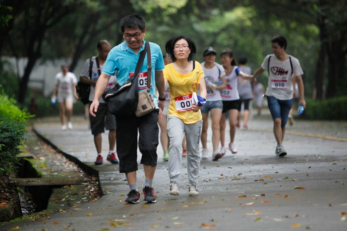 Felicidad <000000> Amor - 1ª Senderismo de 10 km de NICORE 9