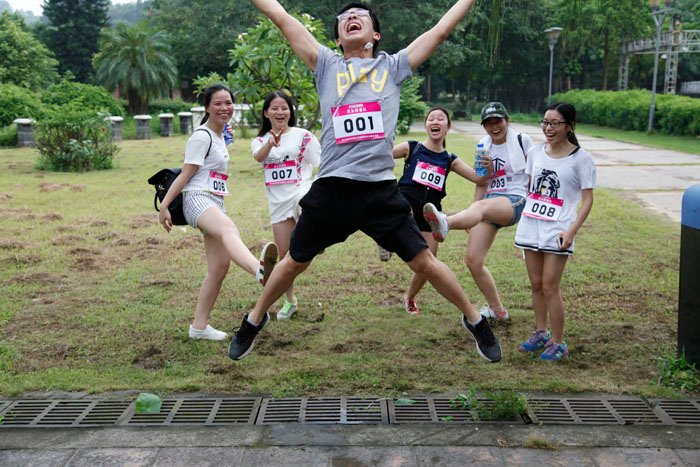 Felicidad <000000> Amor - 1ª Senderismo de 10 km de NICORE 15