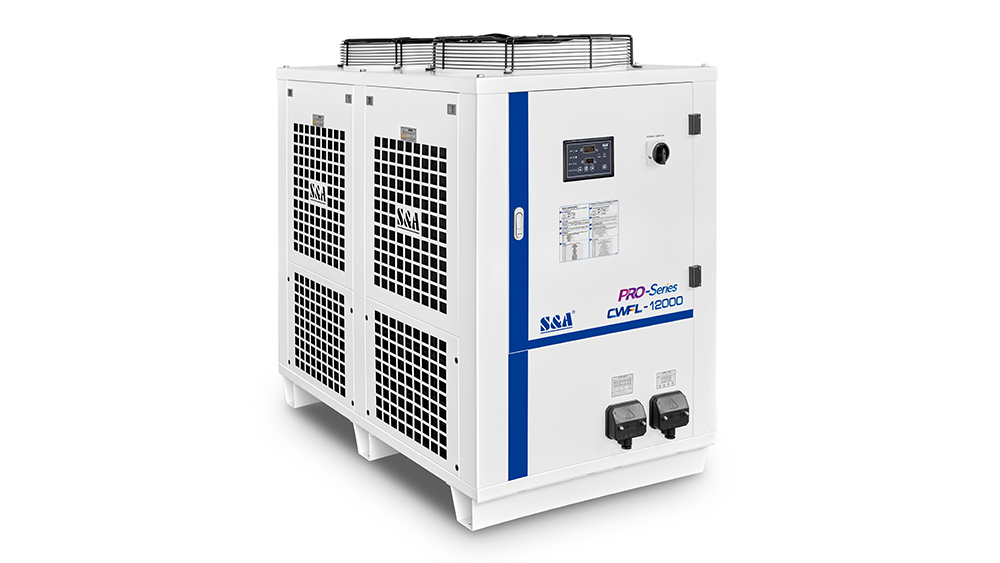 وحدة تبريد صناعية ذات سعة كبيرة CWFL-12000 لليزر الألياف بقدرة 12 كيلو وات