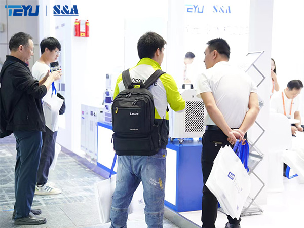 TEYU S&A 24-Кытай эл аралык өнөр жай жарманкесинде суу муздаткыч жасоочу