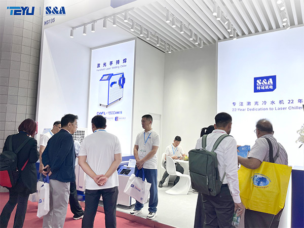 TEYU S&A Proizvođač rashladnih uređaja na 27. sajmu zavarivanja i rezanja u Pekingu u Essenu