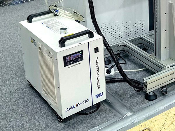  Máy làm lạnh nước hiệu quả CWUP-20 để làm mát máy khắc laser Picosecond 20W