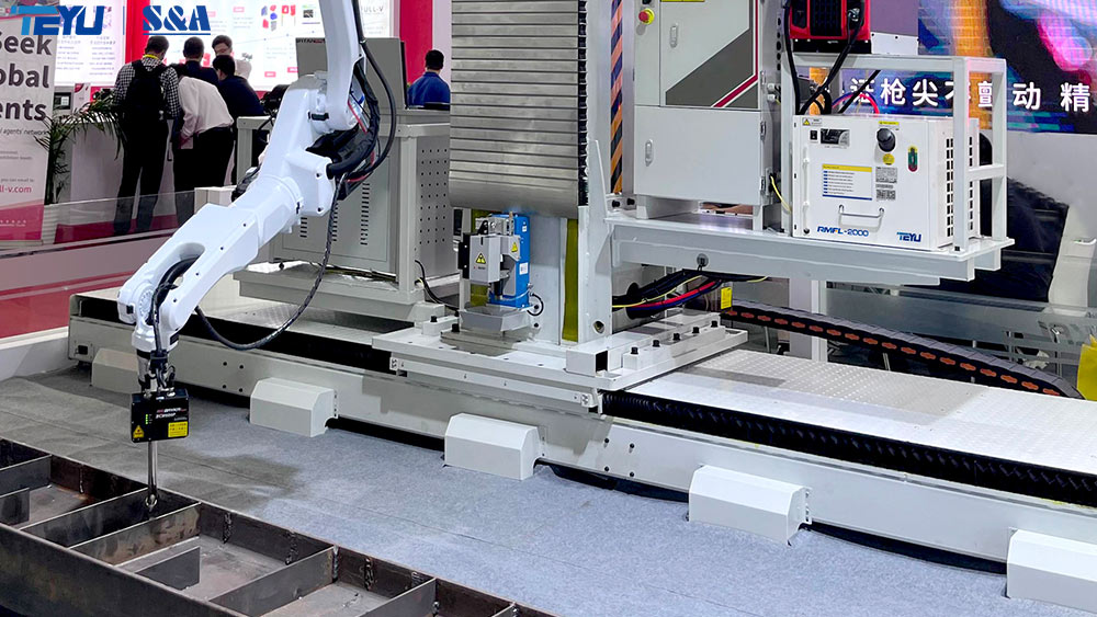  Máy làm lạnh công nghiệp TEYU RMFL-2000