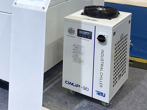  Прыдатнасць вадзянога ахаладжальніка CWUP-30 для астуджэння 3D-прынтара EP-P280 SLS