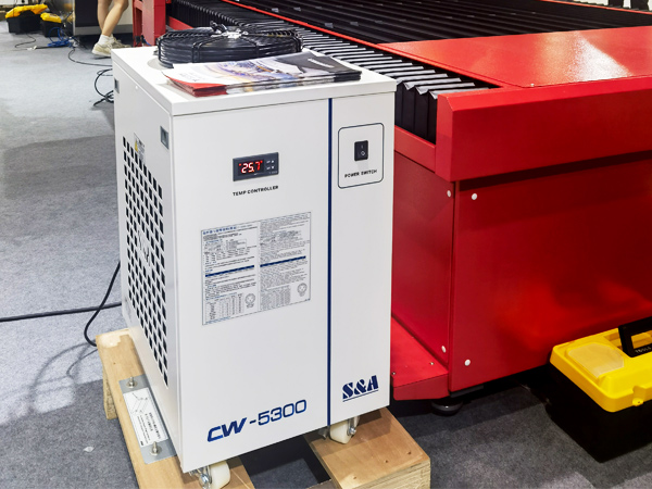  Máy làm lạnh công nghiệp CW-5300 cho máy cắt laser CO2