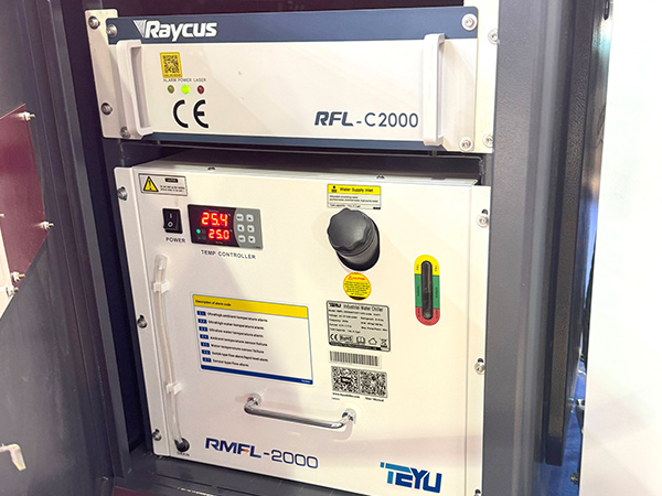  TEYU S&A 机架式冷水机组 RMFL-2000