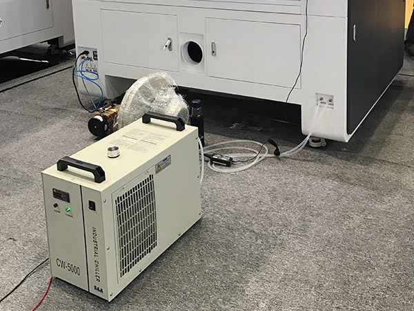  Máy làm lạnh công nghiệp CW-5200 cho máy khắc laser CO2