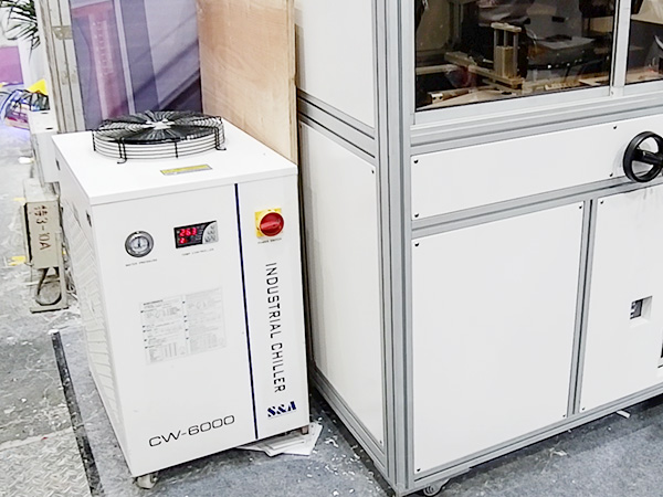  Laser Refrigeratore CW-6000 raffredda in modo efficiente le macchine per marcatura laser CO2