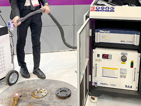  Դարակաշարային սառեցուցիչ ձեռքի լազերային մաքրիչի համար