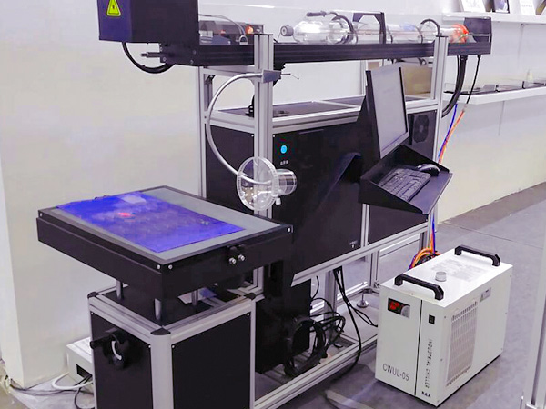  Cai Chiller CWUL-05 pikeun cooling CO2 Laser nyirian Mesin