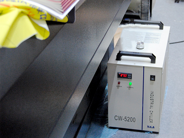  CW-5200Sarkera Ava Pîşesaziyê Ji Bo Makîneya Gravurkirina Birrîna Lazer a Qumaşê ya Sarkirinê