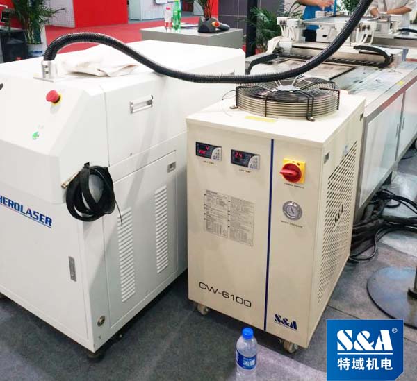 Der Wasserkühler der türkischen PCB-Laserschneidmaschine kühlt die Wassertemperatur nicht ab 2