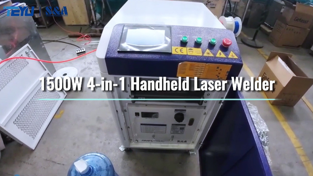 Медициналық қолғаптан жасалған пизда