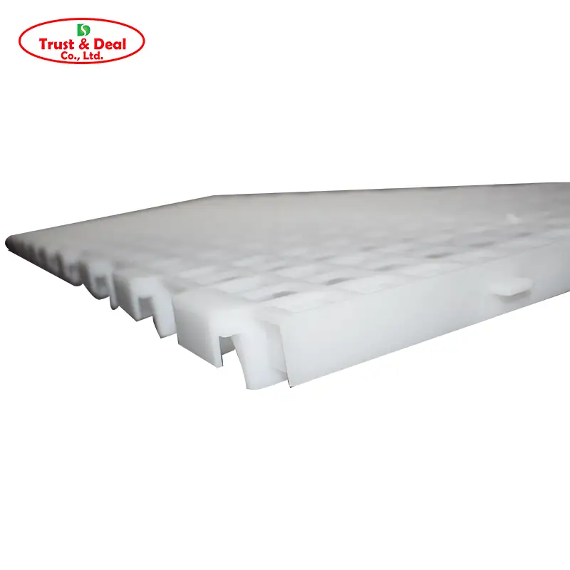 CE certified PP material plastic slatted flooring for broiler and breeder farm 1