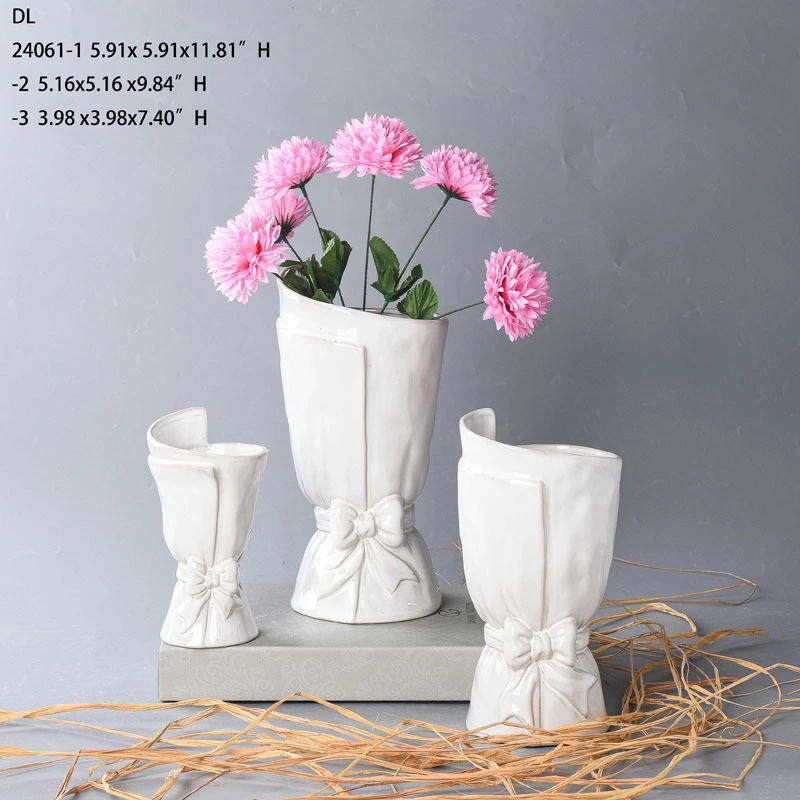 Vases en céramique irréguliers uniques fabriqués à la main avec des irrégularités exceptionnelles 1