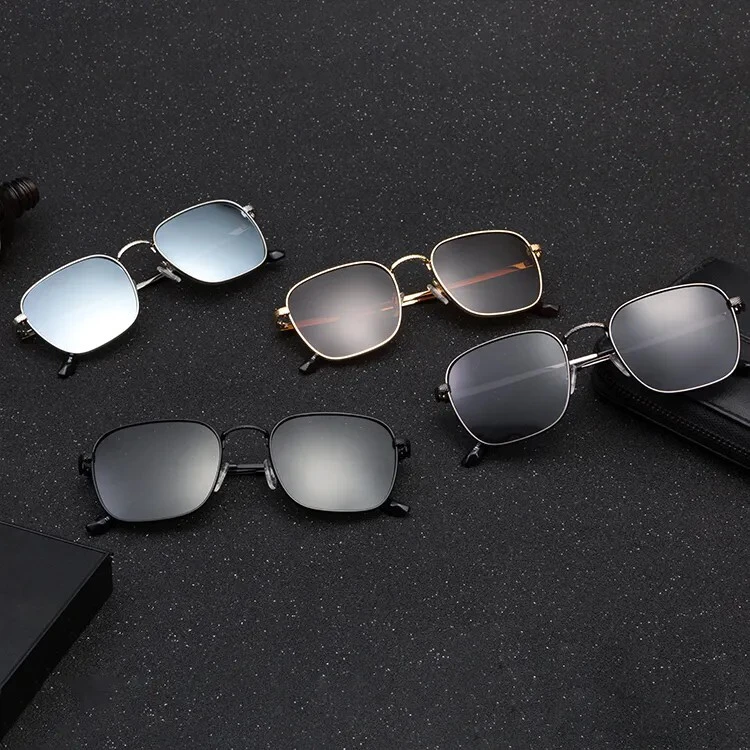 Metal Timeless Square Men Sunglasses 1