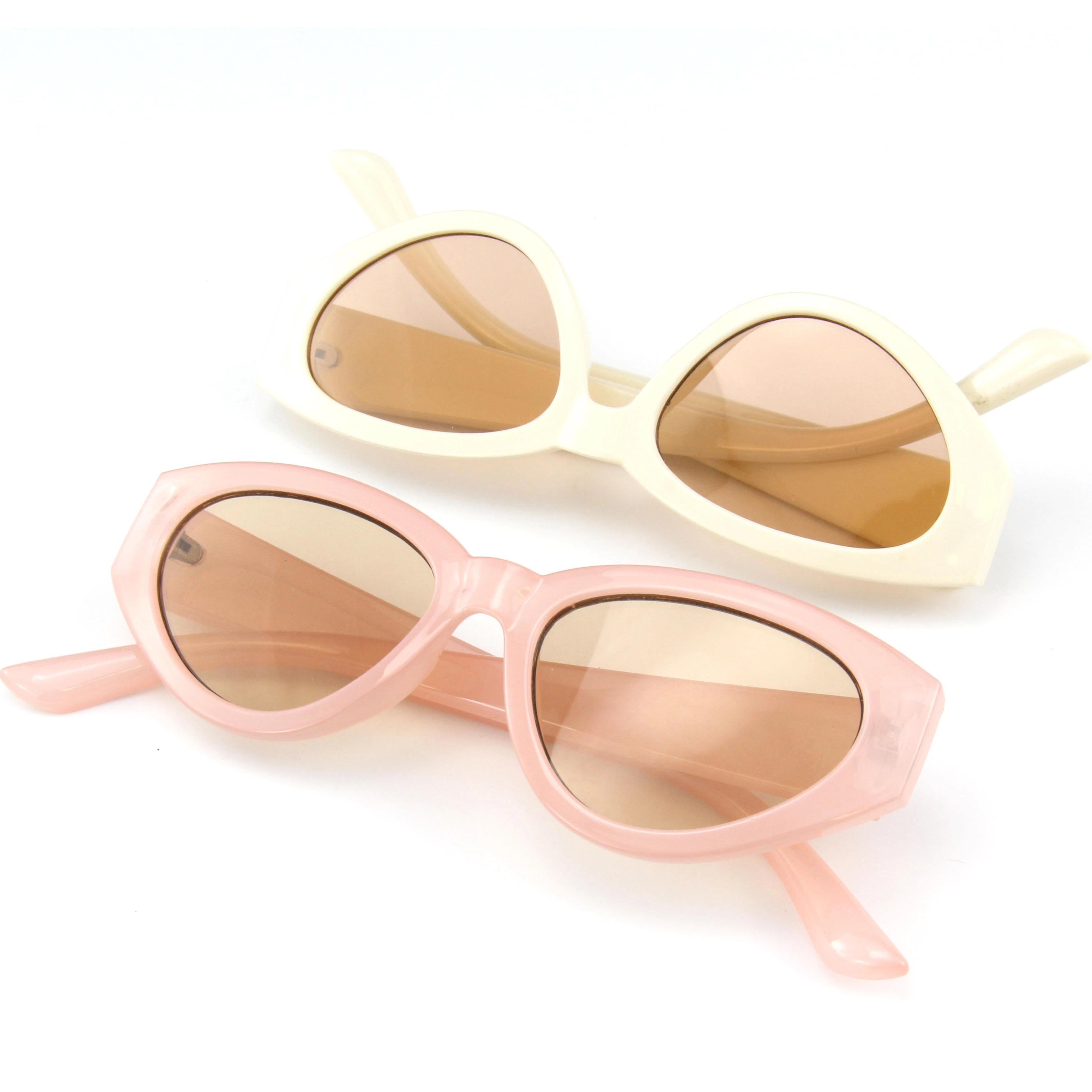 EUGENIA Newest Style Rhombus Custom Logo Fashion Sunglasses Retro Cat Eye Sunglasses For Women 2021 1
