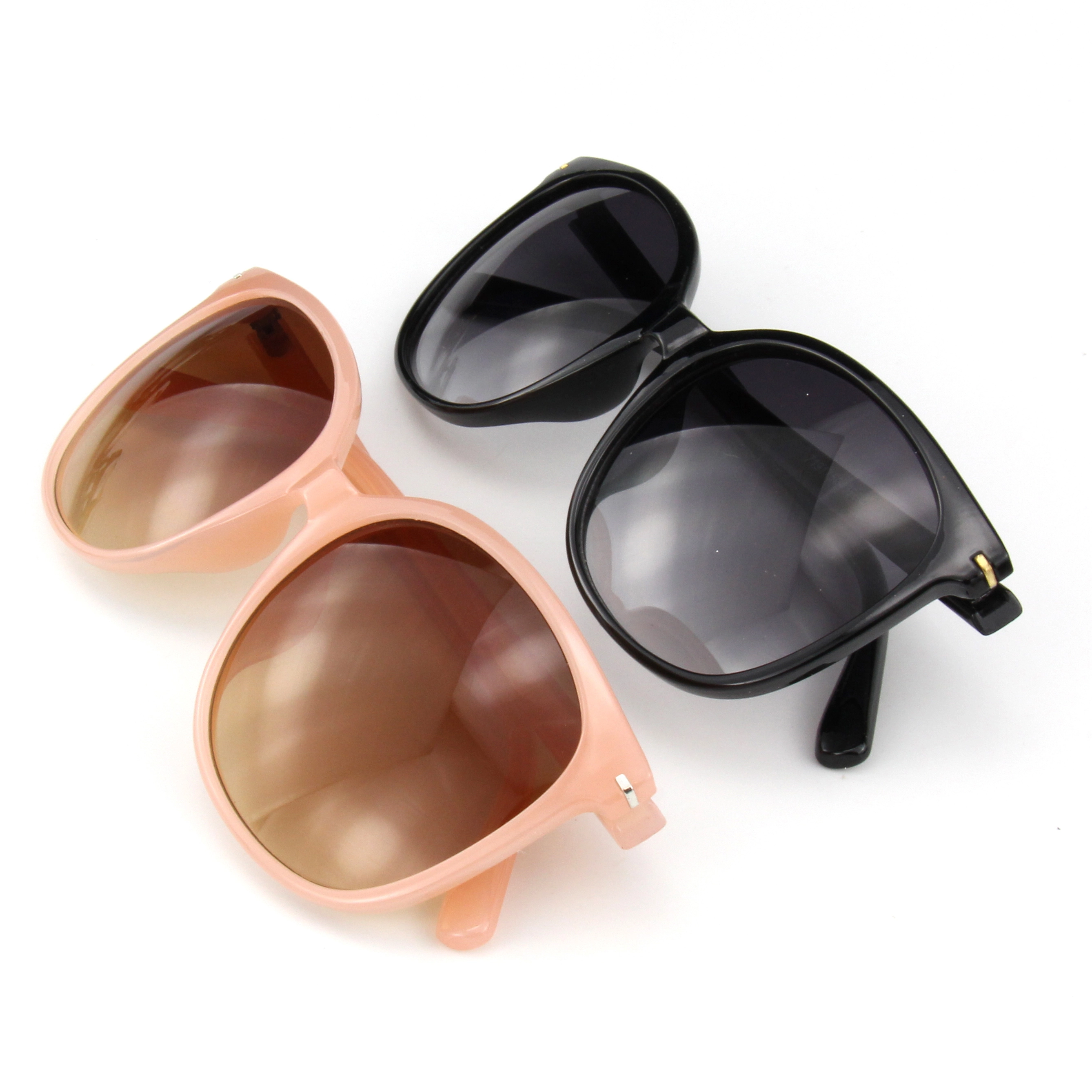 EUGENIA Hot Selling Large Frame Simple Design Oversize Women Custom Logo Sunglasses 1