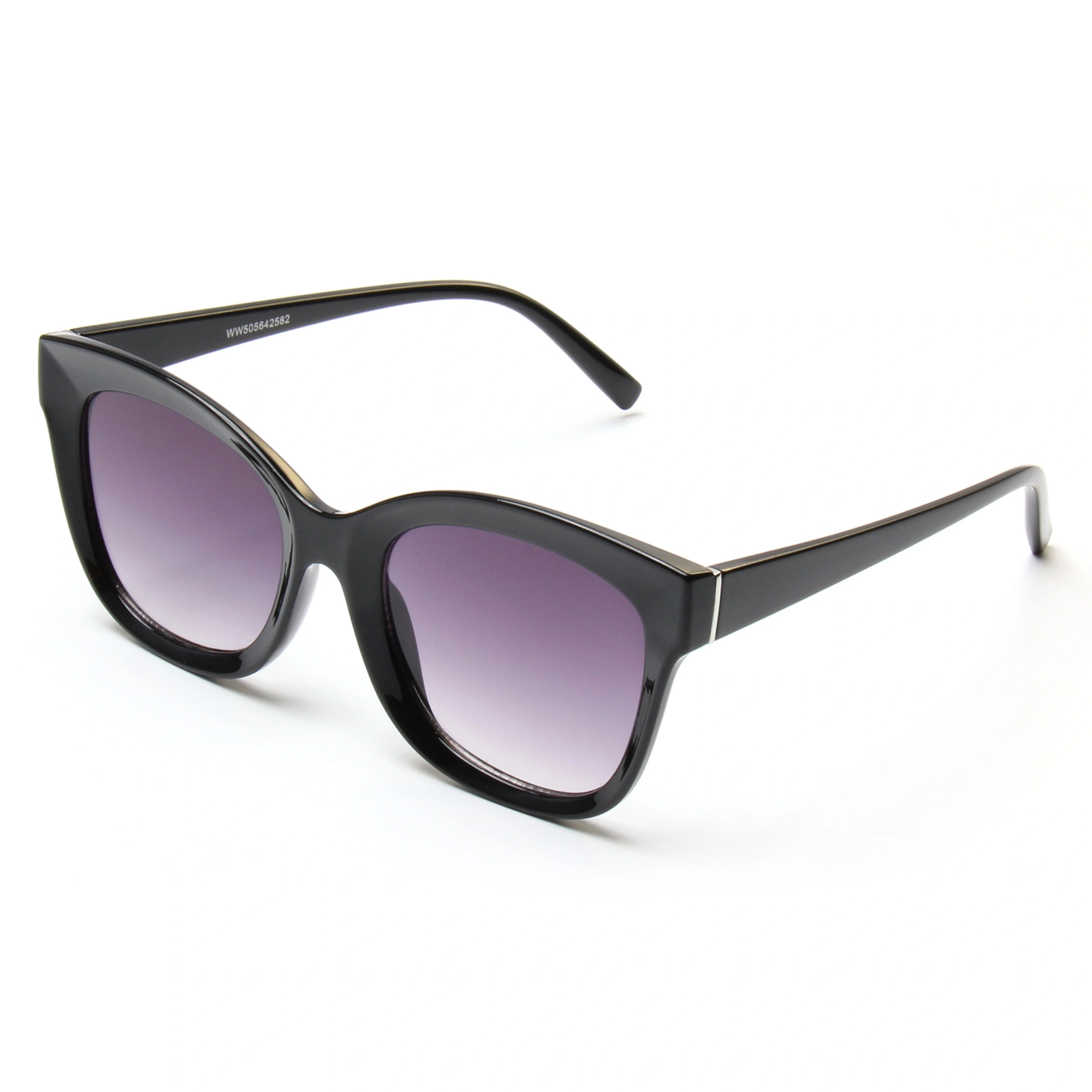 Wholesale Fashion Square Frame Trend Women Sunglasses 2021 Ladies Vintage Sunglasses For Women 1