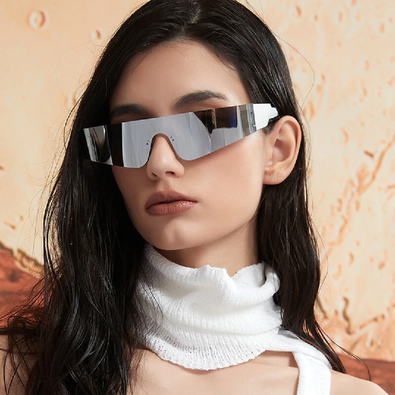 Latest Futuristic Specs Mirrored Lens Featured In INS 1
