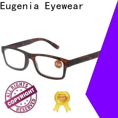 Eugenia best reading glasses marketing for old man 1