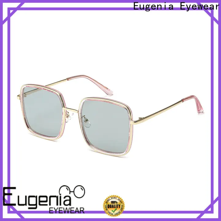 quality square sunglasses women in many styles  for Fashion street snap 1