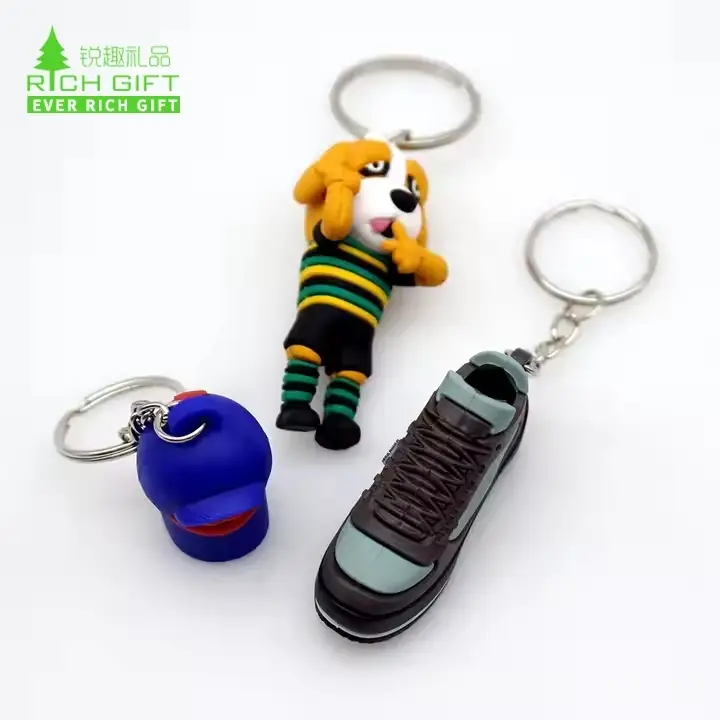 Fabricante de llaveros de PVC 3D personalizados: diseños realistas y multicapa 1